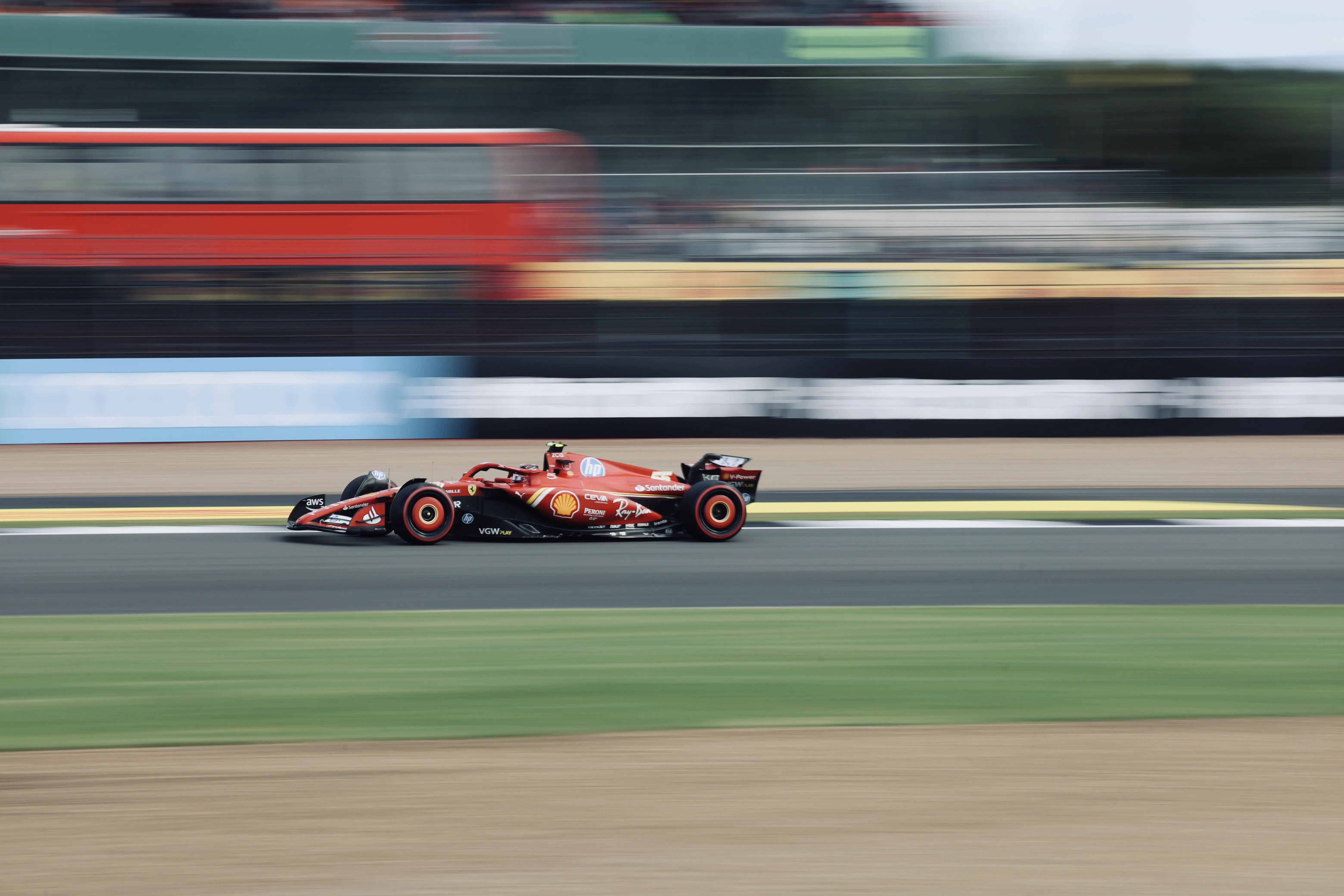 F1 Race Car - Sports Photography