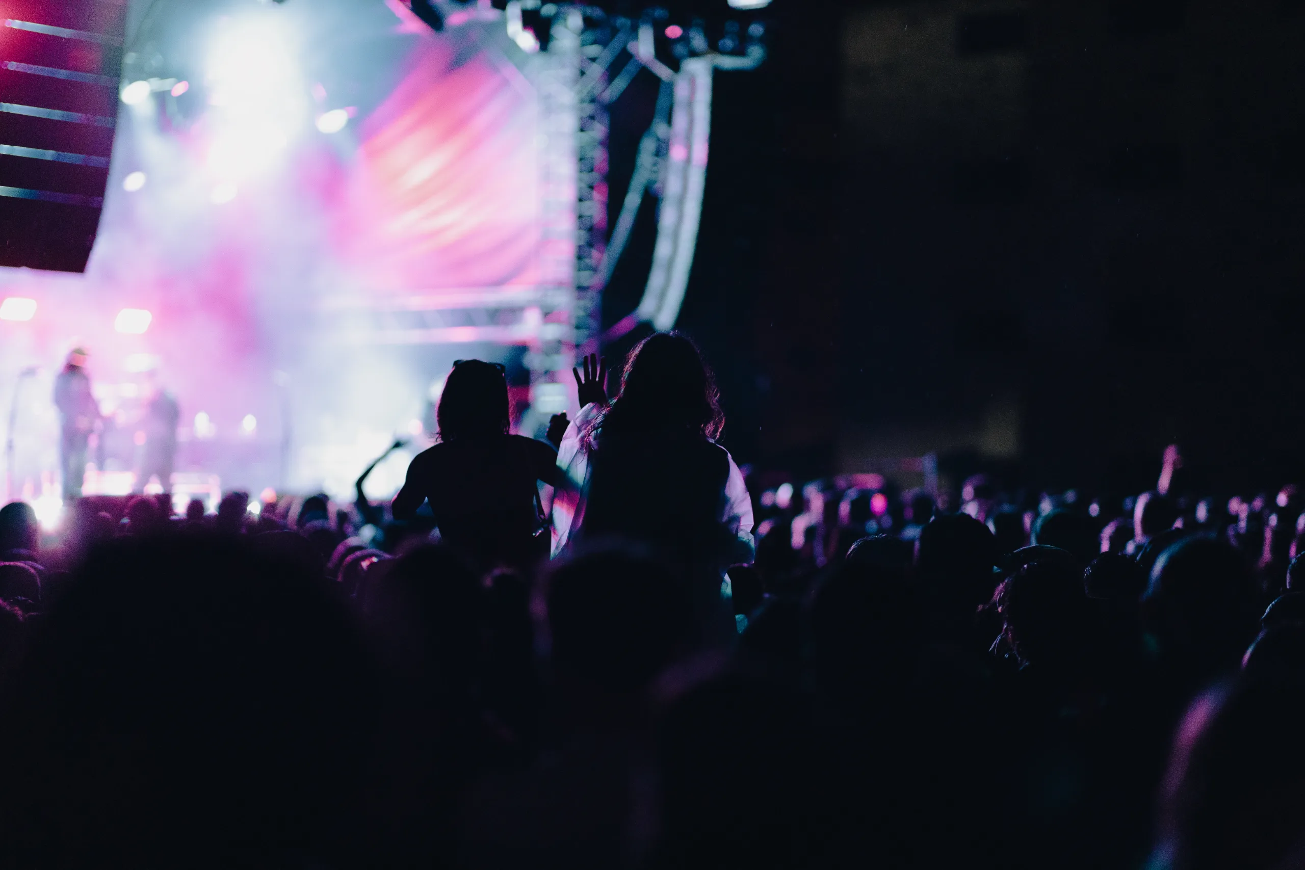 Summersalt crowd photography