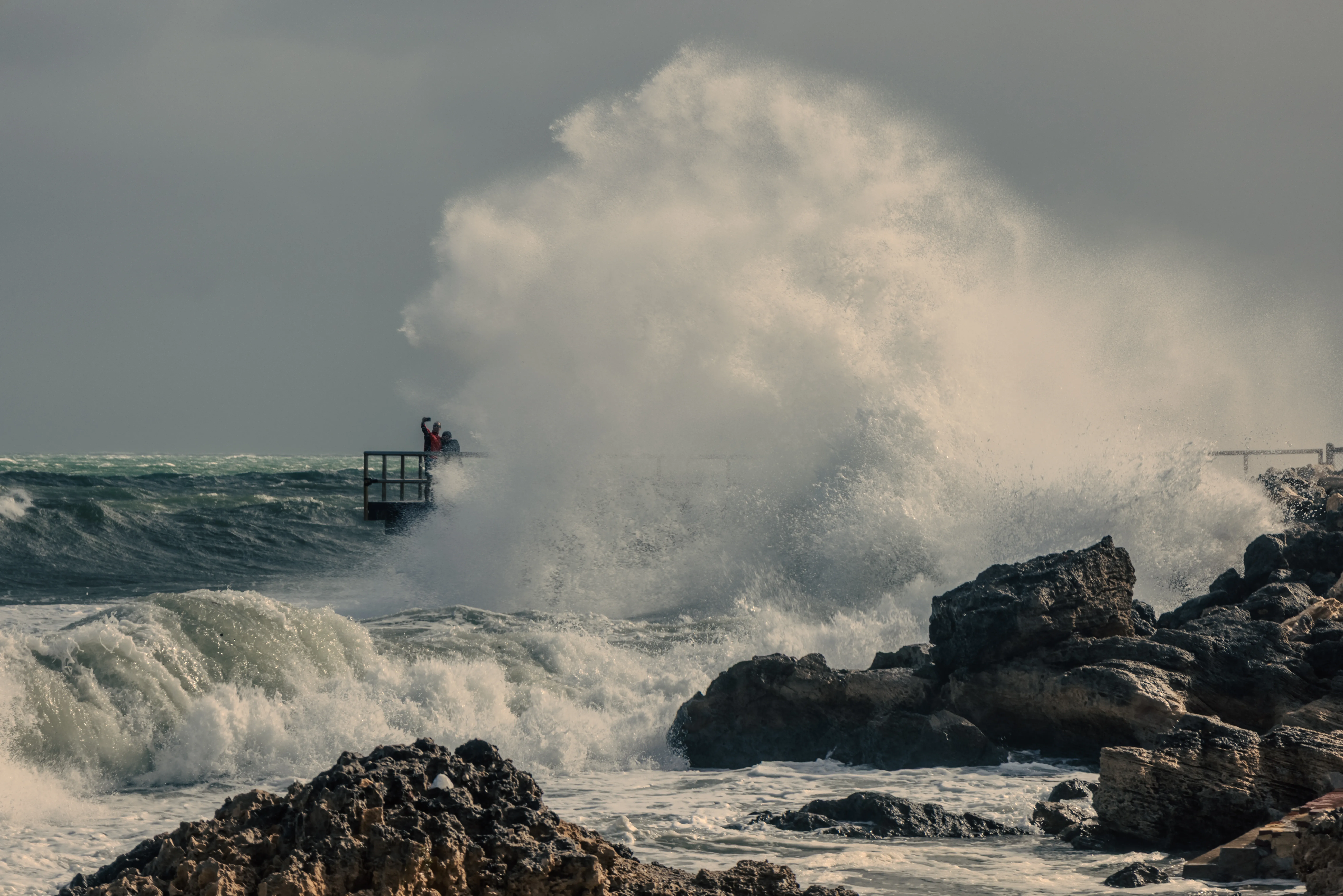 Stormy Waves - Perth Nature Photography